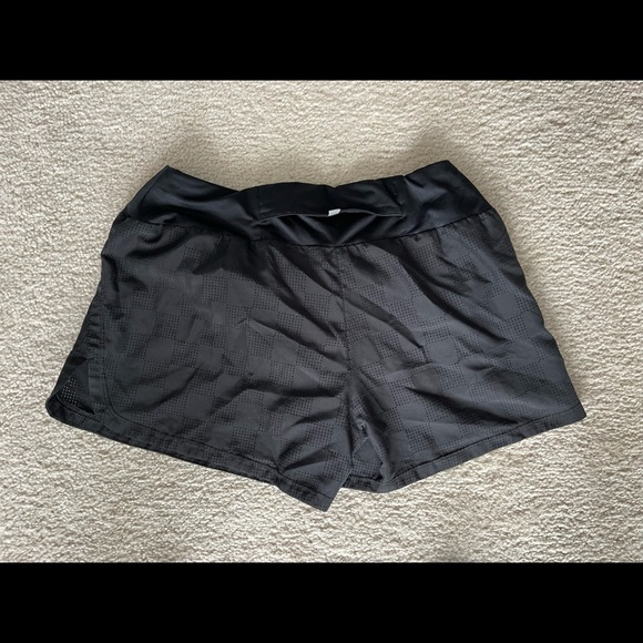 Nike Women’s Running Shorts 3” inseam. Size small. - Picture 2 of 3